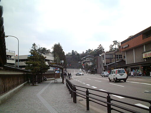 写真(91) /busstop/gazo512/gazo20030315/kenrokuenshita3-3867a.jpg