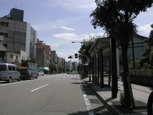 写真(81) /busstop/gazo512/gazo20040821/shintatemachi1-8210847b.jpg