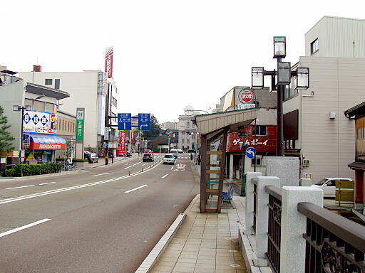 写真(91) /busstop/gazo512/gazo20040918/hashibacho3-9181324b.jpg