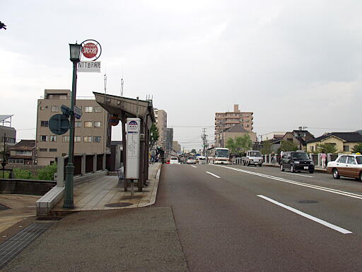 写真(90) /busstop/gazo512/gazo20040918/hashibacho3-9181331a.jpg