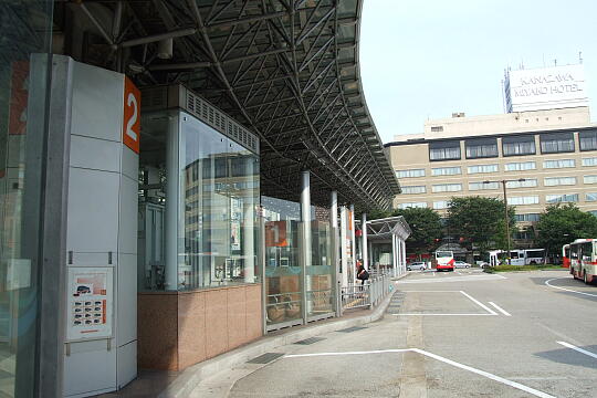 写真(81) /busstop/gazo540/gazo20090818/kanazawaeki-02bDSCF9292.JPG