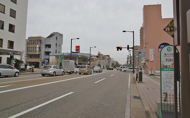 写真(81) /busstop/gazo640/gazo20130406/kenrokumotomachi-jrbDSC00377.JPG