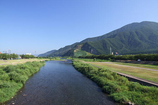 ＪＲ南条駅の近くの川 の写真(82) 2007年08月12日