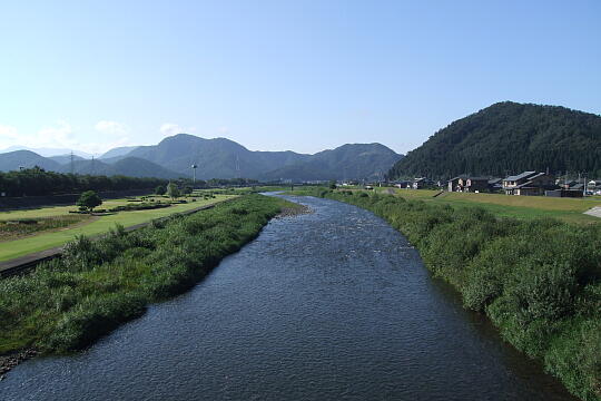 ＪＲ南条駅の近くの川 の写真(85) 2007年08月12日