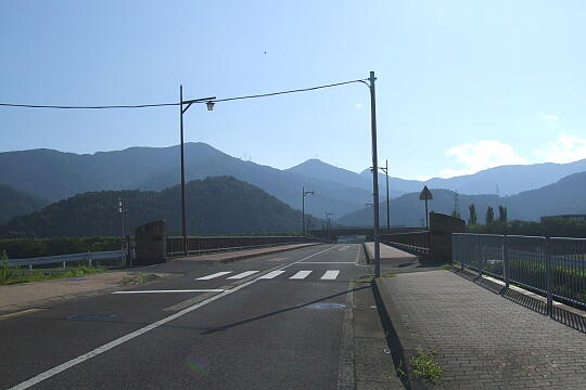 ＪＲ南条駅の近くの川 の写真(89) 2007年08月12日