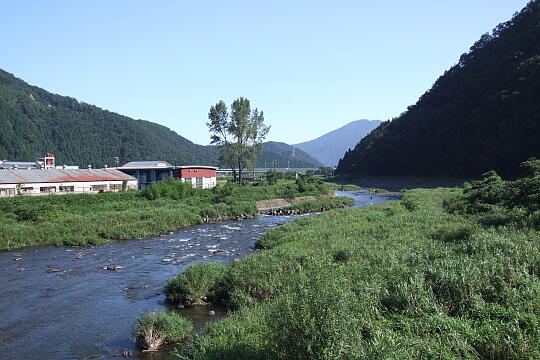 ＪＲ湯尾駅の近くの川 の写真(86) 2007年08月12日