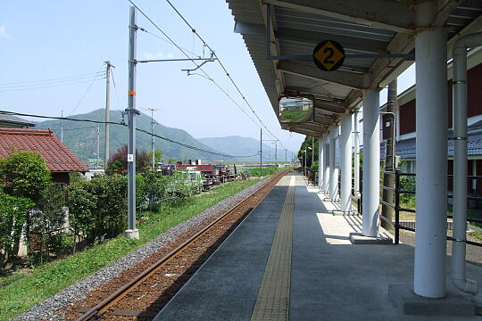 東小浜駅 の写真(82) 2007年05月04日