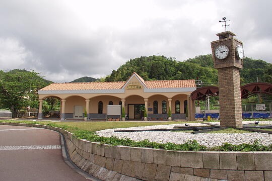 若狭和田駅 の写真(82) 2005年06月05日