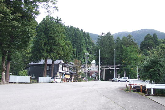 白山比咩神社（しらやまさん）の参道 の写真(83) 2007年09月29日