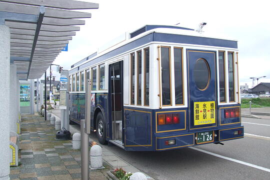 道の駅 氷見・フィッシャーマンズワーフ海鮮館 の写真(86) 2006年09月17日