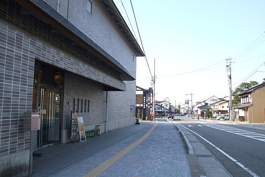 〔城端〕西町通り（国道304号線） の写真(81) 2008年04月06日