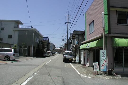 越中宮崎駅 の写真(85) 2005年05月03日