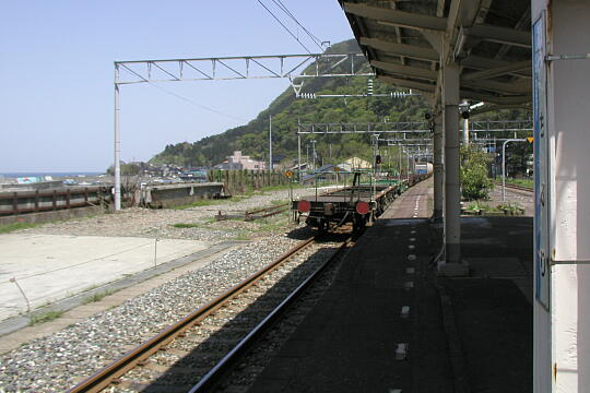 市振駅 の写真(84) 2005年05月03日