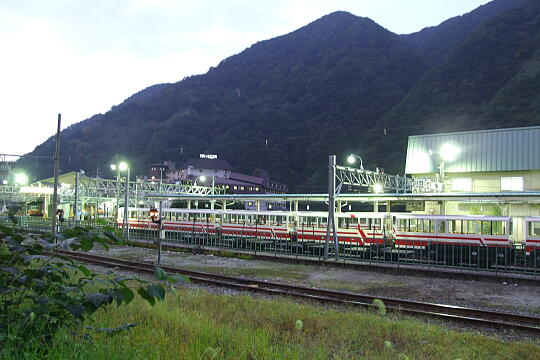 黒部峡谷鉄道のトロッコ電車 の写真(86) 2006年10月14日